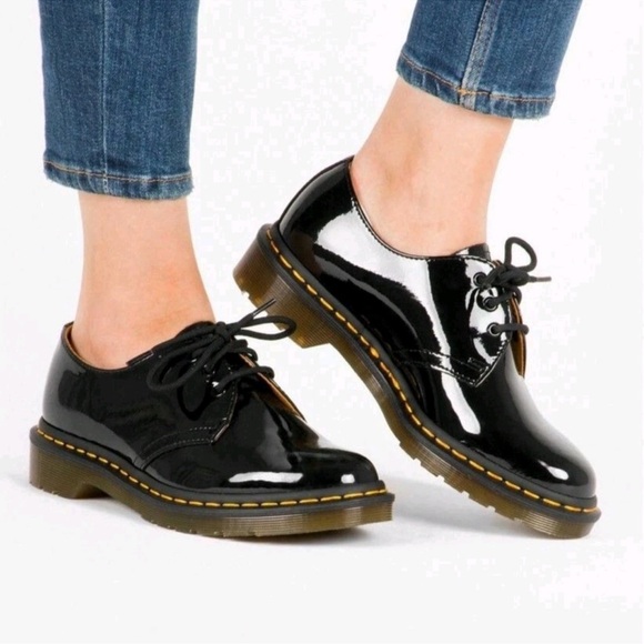 Dr. Martens Shoes - Doc Martens 1461 Black Patent Womens 7